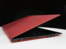 Fujitsu zeigt neuen Ultrabook-Prototyp